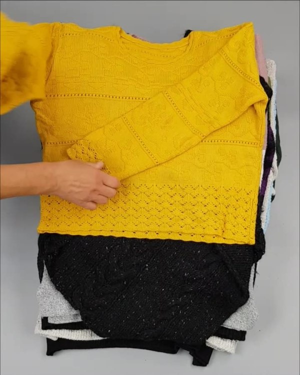 Фотография  307 - Джемпер муж+жен экстра#15 кг , Лот№2612 оптом в Майкопе и Адыгее