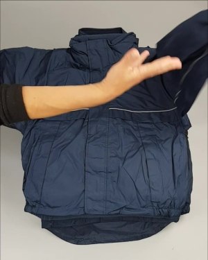 Фотография  473 - Куртки СПОРТ СТОК дети#10 кг , Лот№ 2642 оптом в Майкопе и Адыгее