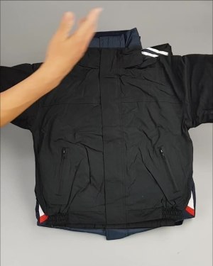 Фотография  603 - Куртки СПОРТ СТОК дети#10 кг , Лот№ 2643 оптом в Майкопе и Адыгее