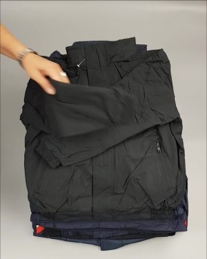 Фотография  923 - Куртки СПОРТ СТОК дети#10 кг , Лот№ 2643 оптом в Майкопе и Адыгее