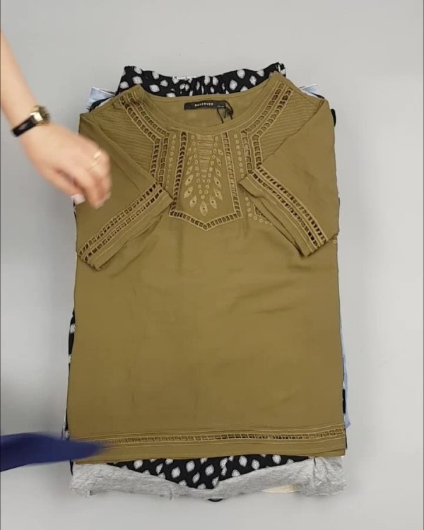 Фотография  123 - Женский летний микс LPP, 17 кг, ЛОТ №4141 оптом в Майкопе и Адыгее