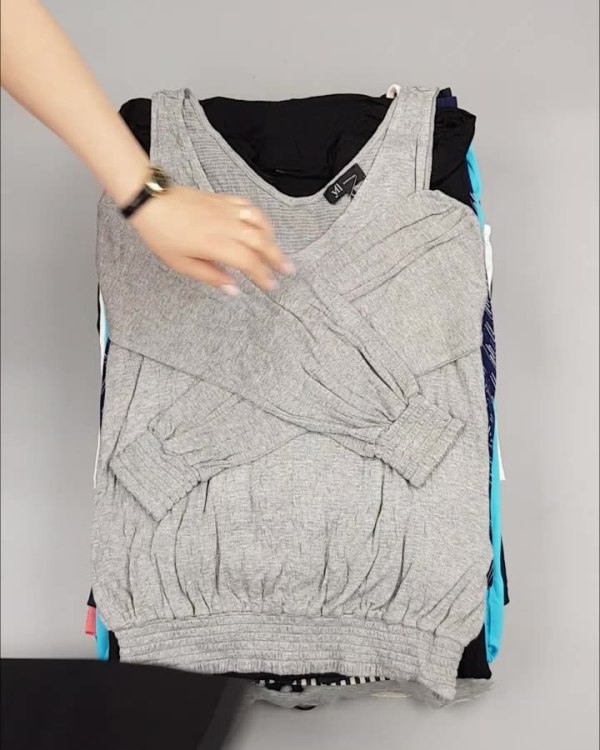 Фотография  636 - Женский летний микс LPP, 17 кг, ЛОТ №4141 оптом в Майкопе и Адыгее