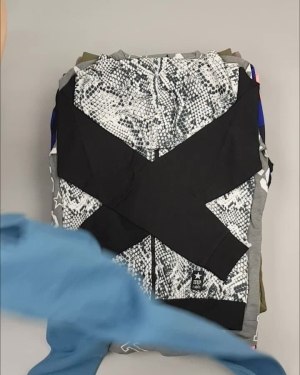 Фотография  321 - CIRCUS mix #13 кг, ЛОТ №4257 оптом в Майкопе и Адыгее