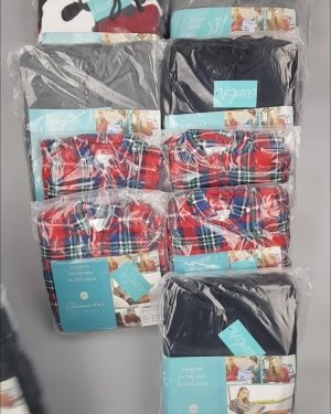 Фотография  941 - Халаты, комбинезоны (семейный) СТОК CAN#10 кг, ЛОТ №4452 оптом в Майкопе и Адыгее