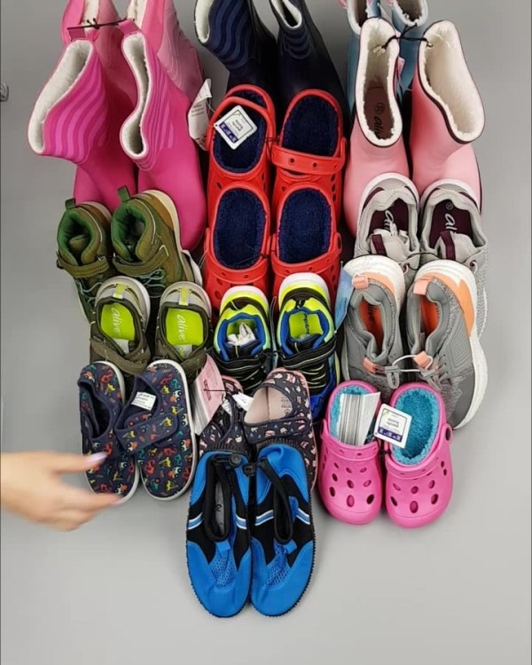 Фотография  332 - Обувь ALDI дети лето#10 кг, ЛОТ №4453 оптом в Майкопе и Адыгее