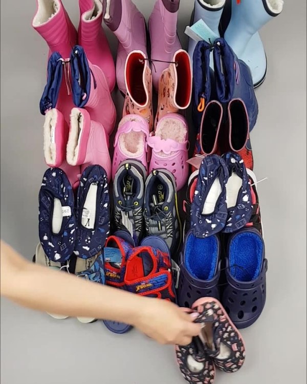 Фотография  512 - Обувь ALDI дети лето#10 кг, ЛОТ №4455 оптом в Майкопе и Адыгее