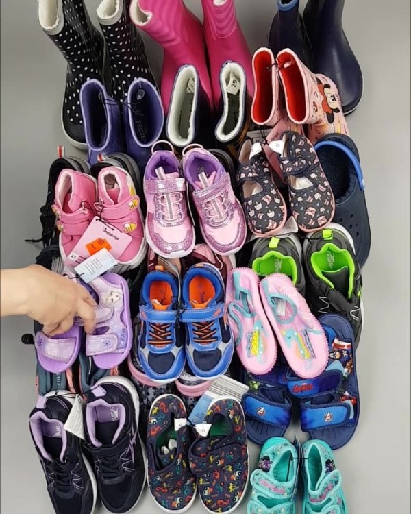 Фотография  534 - Обувь ALDI дети лето#10 кг, ЛОТ №4457 оптом в Майкопе и Адыгее