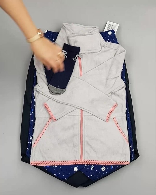 Фотография  380 - ALDI Kids Winter#7 кг, ЛОТ №5244 оптом в Майкопе и Адыгее