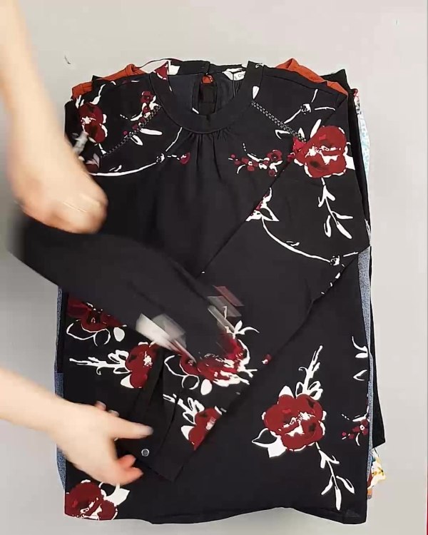 Фотография  300 - BESTSELLER WOMEN Summer mix#15 кг, ЛОТ №6021 оптом в Майкопе и Адыгее