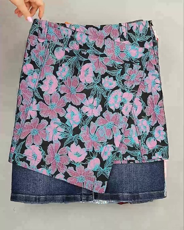 Фотография  519 - Юбки Bestseller 44#5 кг, ЛОТ №6120 оптом в Майкопе и Адыгее