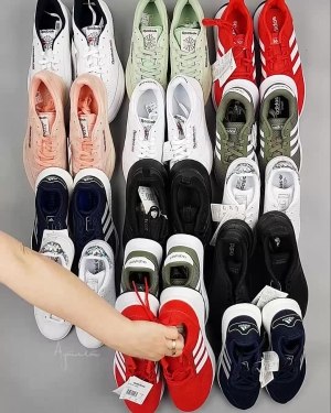 Фотография  790 - Кроссовки Adidas+Reebok#15 шт, ЛОТ №6145 оптом в Майкопе и Адыгее