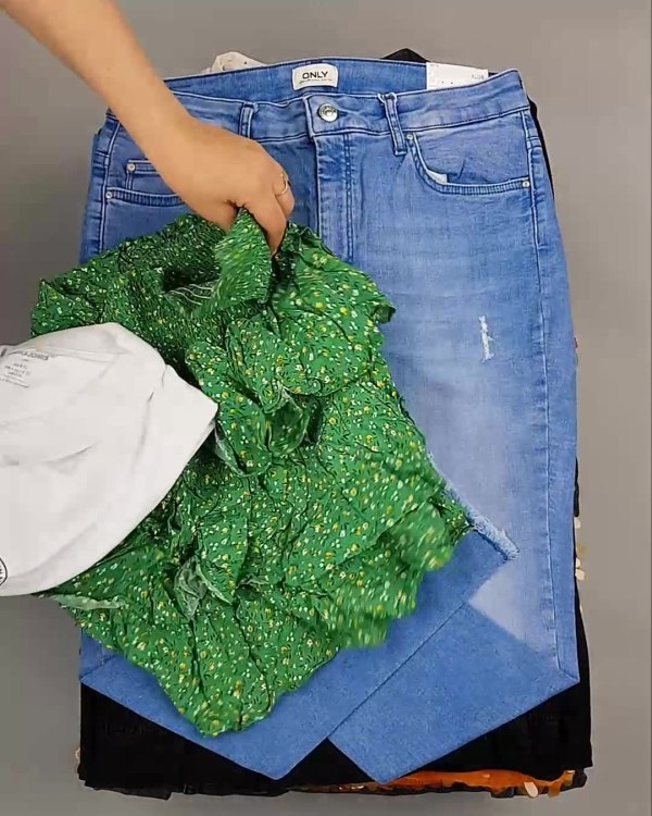 Фотография  306 - DK, Bestseller Summer mix#50 кг, ЛОТ №6186 оптом в Майкопе и Адыгее