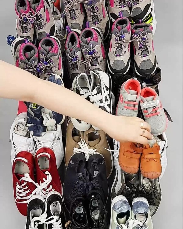 Фотография  827 - Обувь СТОК дети лето#15,7 кг, ЛОТ №6189 оптом в Майкопе и Адыгее