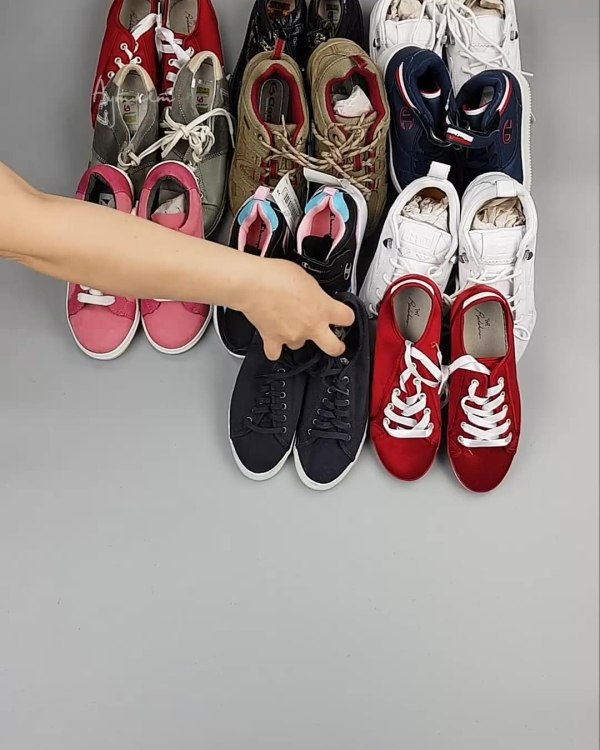 Фотография  214 - Обувь СТОК дети лето#15,2 кг, ЛОТ №6190 оптом в Майкопе и Адыгее