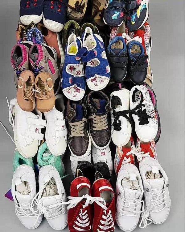 Фотография  824 - Обувь СТОК дети лето#15,4 кг, ЛОТ №6191 оптом в Майкопе и Адыгее