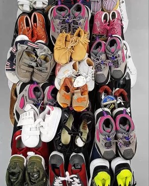 Фотография  845 - Обувь СТОК дети лето#15,4 кг, ЛОТ №6192 оптом в Майкопе и Адыгее