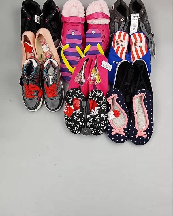 Фотография  393 - Обувь детская СТОК Summer#6,15 кг, ЛОТ №6194 оптом в Майкопе и Адыгее