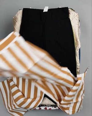 Фотография  879 - Летний микс CALZEDONIA, 50 шт, ЛОТ №6366 оптом в Майкопе и Адыгее