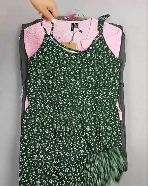 Фотография  752 - Платья Bestseller 44#5 кг, ЛОТ №6538 оптом в Майкопе и Адыгее