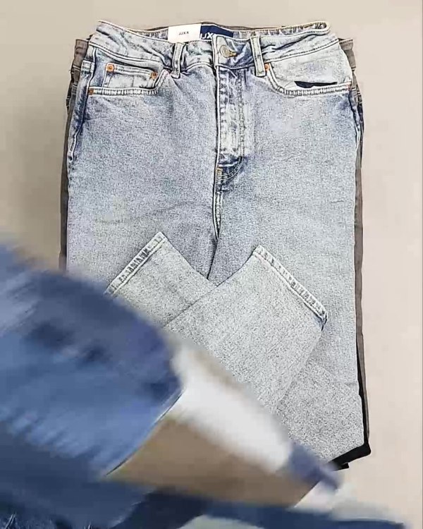 Фотография  587 - Джинсы женские Дания#10 кг, ЛОТ №6762 оптом в Майкопе и Адыгее