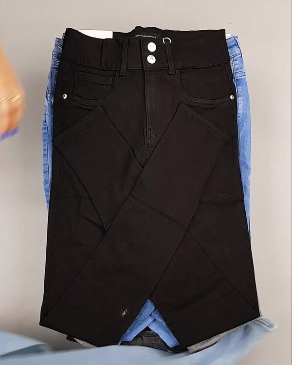 Фотография  667 - Джинсы женские Дания#10 кг, ЛОТ №6765 оптом в Майкопе и Адыгее