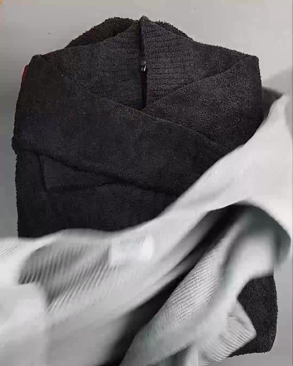 Фотография  785 - Кардиганы СТОК CAN#10 кг, ЛОТ №6888 оптом в Майкопе и Адыгее