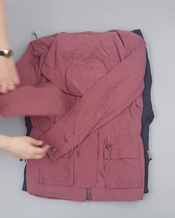 Фотография  187 - А 92602 Ветровки женские (Light Zipper jackets)#25 кг оптом в Майкопе и Адыгее