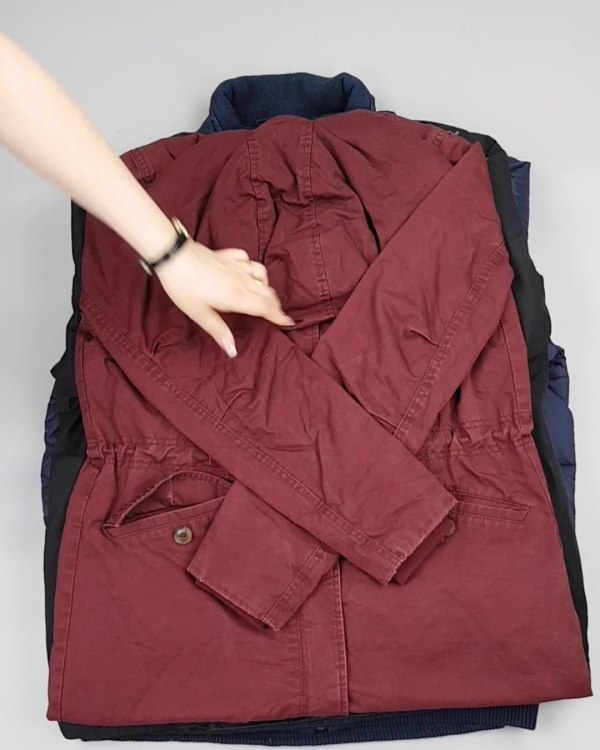 Фотография  942 - Куртки#25 кг оптом в Майкопе и Адыгее