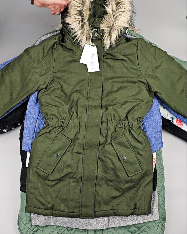 Фотография  558 - Верхняя одежда VILA#10 кг, ЛОТ №6823 оптом в Майкопе и Адыгее