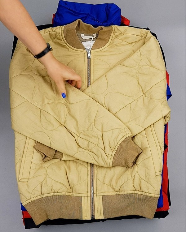 Фотография  613 - Ветровки CAN 084#10 кг, ЛОТ №6939 оптом в Майкопе и Адыгее