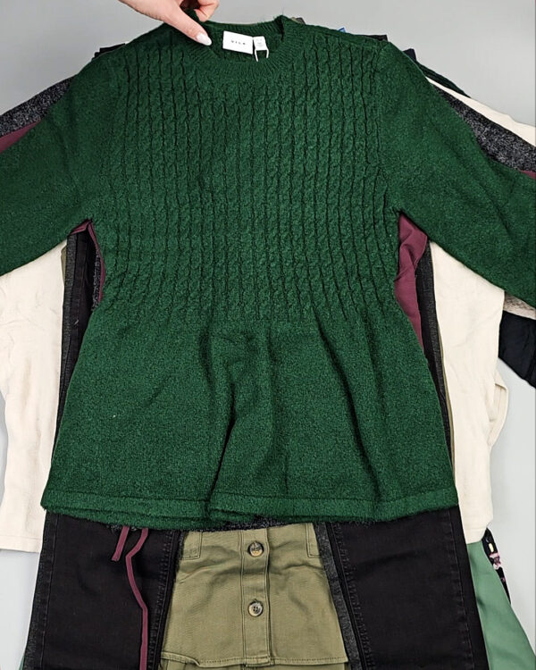 Фотография  990 - DK+Bestseller Winter mix 064#15 кг, ЛОТ СТ-10092 оптом в Майкопе и Адыгее