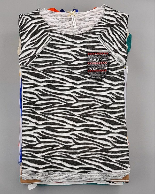 Фотография  685 - Cream Футболки поло женские#25 кг оптом в Майкопе и Адыгее