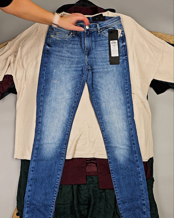 Фотография  267 - ONLY+Vero Moda Winter Mix 064#15 кг, ЛОТ СТ-10102 оптом в Майкопе и Адыгее