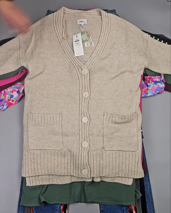 Фотография  875 - ДАНИЯ Winter mix 24#15 кг, ЛОТ СТ-10089 оптом в Майкопе и Адыгее