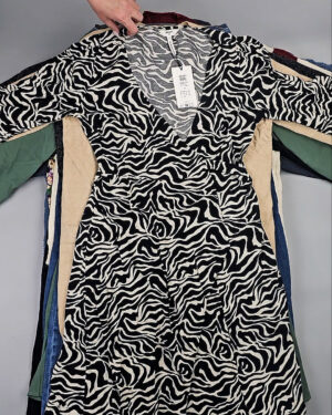 Фотография  202 - ДАНИЯ Winter mix 24#15 кг, ЛОТ СТ-10087 оптом в Майкопе и Адыгее