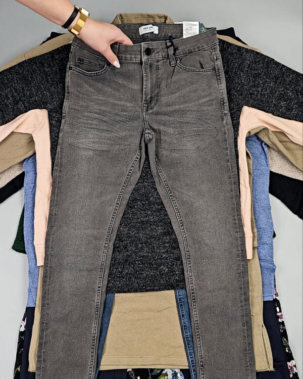 Фотография  682 - DK+Bestseller Winter mix 064#15 кг, ЛОТ СТ-10092 оптом в Майкопе и Адыгее