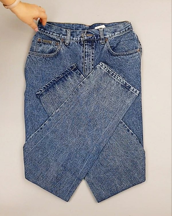 Фотография  700 - Джинсы CALVIN KLEIN муж #7,6 кг, ЛОТ №7021 оптом в Майкопе и Адыгее