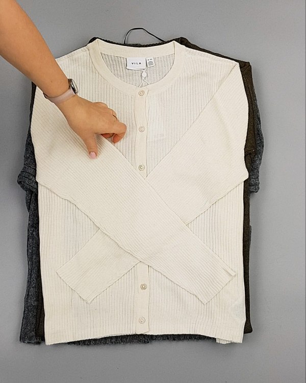 Фотография  104 - Кардиганы VILA W 104#7 кг, ЛОТ №7155 оптом в Майкопе и Адыгее