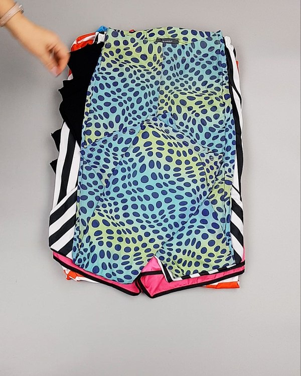 Фотография  643 - Карнавал mix#5 кг, ЛОТ №7093 оптом в Майкопе и Адыгее