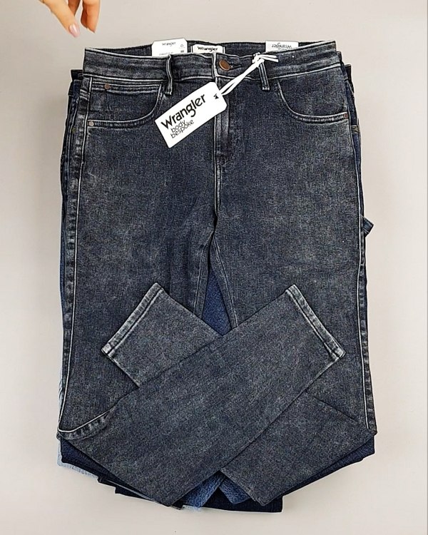 Фотография  319 - Джинсы WRANGLER м/ж#8,1 кг, ЛОТ №7011 оптом в Майкопе и Адыгее