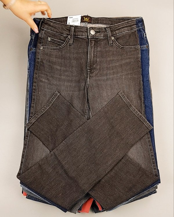 Фотография  112 - Джинсы LEE м/ж#7,9 кг, ЛОТ №7032 оптом в Майкопе и Адыгее