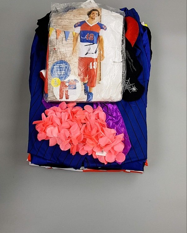 Фотография  351 - Карнавал mix#5 кг, ЛОТ №7092 оптом в Майкопе и Адыгее