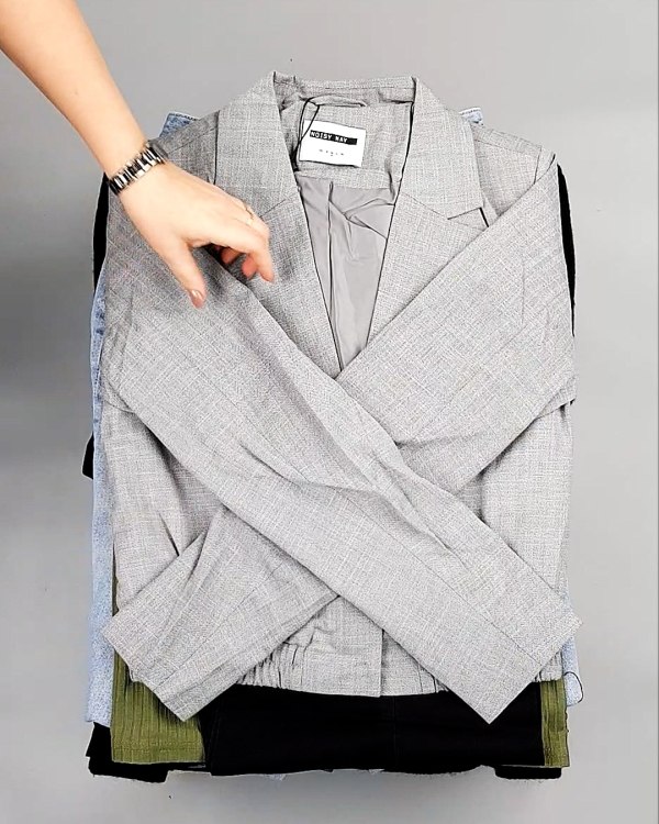 Фотография  662 - Bestseller Winter mix 104#15 кг, ЛОТ №7347 оптом в Майкопе и Адыгее