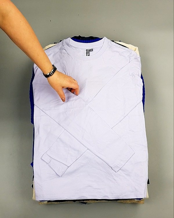 Фотография  805 - Bestseller Winter mix 104#15 кг, ЛОТ №7347 оптом в Майкопе и Адыгее