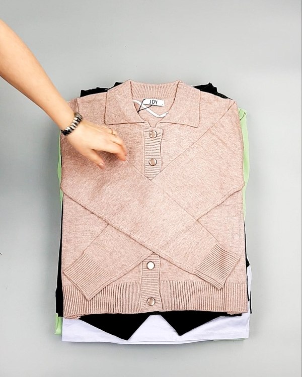 Фотография  390 - Bestseller Winter mix 104#15 кг, ЛОТ №7346 оптом в Майкопе и Адыгее