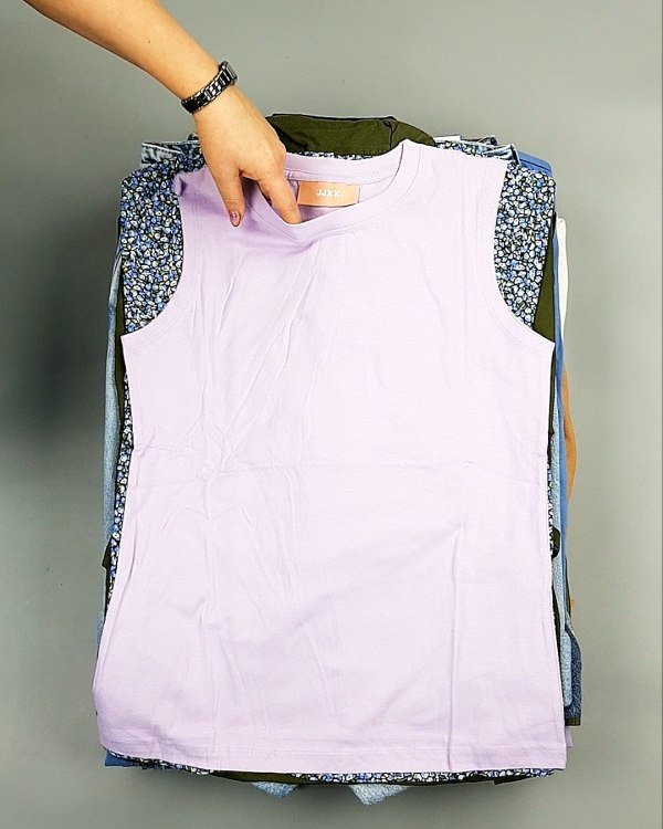 Фотография  451 - Bestseller Summer mix 104#15 кг, ЛОТ №7493 оптом в Майкопе и Адыгее