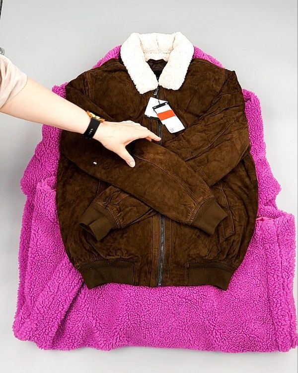 Фотография  359 - Верхняя одежда м/ж C&A 025#10 кг оптом в Майкопе и Адыгее