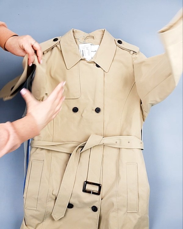 Фотография  695 - Верхняя одежда весна TOM TAILOR 124#7,1 кг, ЛОТ №7580 оптом в Майкопе и Адыгее