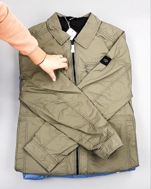 Фотография  898 - Верхняя одежда весна TOM TAILOR 124#7,8 кг, ЛОТ №7581 оптом в Майкопе и Адыгее