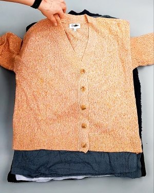 Фотография  774 - Джемпера СТОК CAN 084#7 кг, ЛОТ №7648 оптом в Майкопе и Адыгее